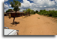 Wioska przy drodze #1::Ifaty, Madagaskar::