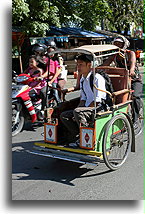 Becak (riksza) w Makasar::Makasar, Celebes Indonezja::