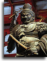 Myo-o z mieczem::Swiatynia To-ji w Kioto, Japonia::