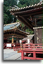 Tosho-gu::Swiatynia Tosho-gu w Nikko, Japonia::
