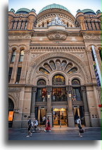 Wejście do QVB::Budynek Królowej Wiktorii, Sydney, Australia::
