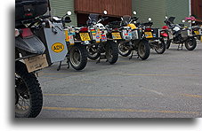 Motocykle z Europy::Churchill Falls, Labrador, Kanada::
