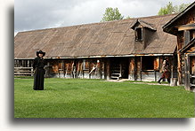  Budynek gospodarczy::Święta Maria wsród Huronów, Ontario, Kanada::
