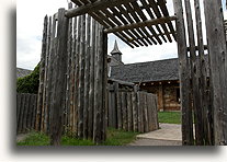 Przejście::Święta Maria wsród Huronów, Ontario, Kanada::