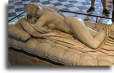 Śpiący Hermafrodyta::Luwr, Paryż, Francja::