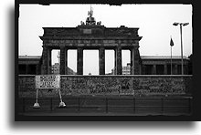Brama Brandenburska z zachodu::Berlin Zachodni::