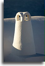Widok na komin::Oia, Santorini, Grecja::