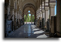 Kolumbarium::Cmentarz Monumentalny, Mediolan, Włochy::