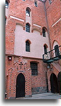 Wewnętrzny dziedziniec #2::Gniew, Polska::