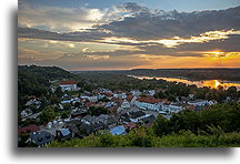 Zachód słońca nad Wisłą::Kazimierz Dolny, Polska::