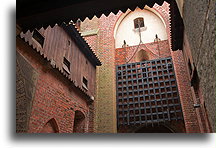 Brama do Zamku Wysokiego::Malbork, Polska::