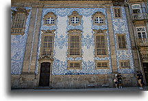 Ściana boczna kościoła Karmelitów::Porto, Portugalia::