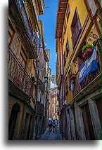 Wąska ulica::Porto, Portugalia::