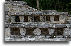 Ozdoby #2::Becán, Campeche, Meksyk::
