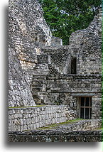 Połączone budowle::Becán, Campeche, Meksyk::