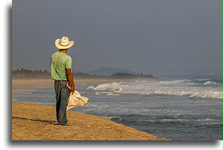 Pusta plaża #1::Hotel Escondido, Oaxaca, Meksyk::