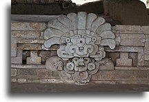 Cocijo, bóg deszczu Zapoteków::Lambityeco, Oaxaca, Meksyk::