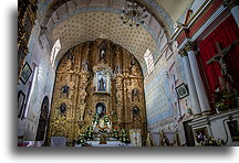 Laminowany złotem ołtarz::Pinos, Zacatecas, Meksyk::