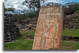 Kamienna Stela::Tonina, Mexico::