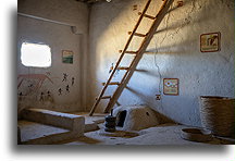 Główne wejście do domu::Çatalhöyük, Turcja::