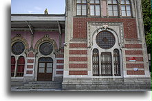 Kamień i cegły::Orient Express Station, Istanbul Turkey::