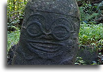 Big Eyes::Hiva Oa, Marquesas::