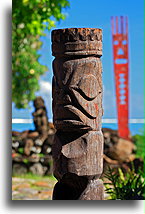 Drewniany Ti'i::Moorea, Polinezja Francuska::