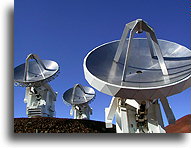Submillimeter Array (SMA)::Mauna Kea, wyspa Hawaii, Hawaje::