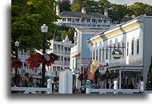 Lake Shore Dr::Wyspa Mackinac, Michigan, USA::