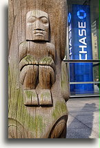 Drewniany totem w NYC #1::Nowy Jork, USA::
