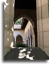 Klasztor Trie::Muzeum Cloisters, Nowy Jork, USA::