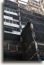 Wciąż stojące ruiny::Miejsce byłego World Trade Center<br /> wiosna 2007::