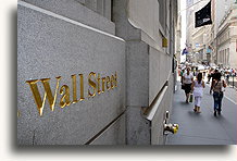 Idąc po Wall St::Nowy Jork, USA::