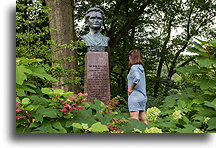 Popiersie Marii Curie::Cleveland, Ohio, USA::