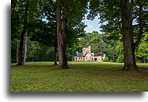 Zamek Squire'a #1::Willoughby Hills, Ohio, USA::