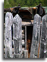 Wejście do magazynu::Fort Necessity, Pensylwania, Stany Zjednoczone::